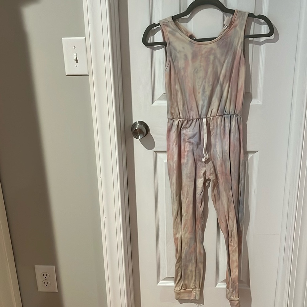 Short-sleeves romper with long pant’s and made with 100 % cotton